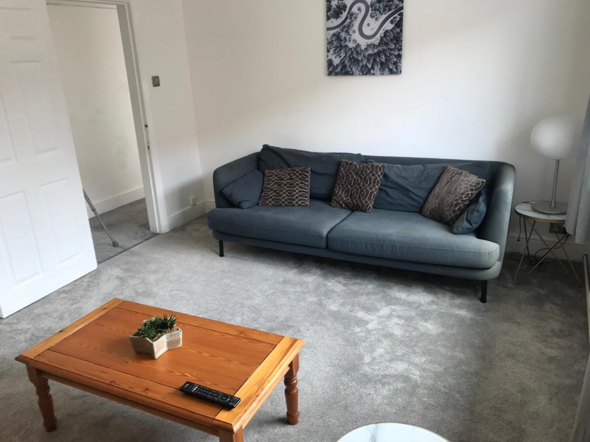 4 Bedroom Property Which Sleeps 8 Very Close To The Harry Potter Studio And Watford Junction Esterno foto
